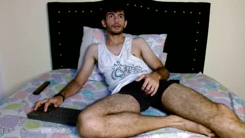 Snapshot of bear_97s chatting on March 9, 12:10 am Pipe online show from March 9, 12:10 am