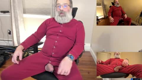 BareBear online show from January 5, 7:49 am