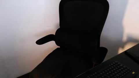 Snapshot of beard_top_guy chatting on October 14, 11:55 am Beard Guy online show from October 14, 11:55 am