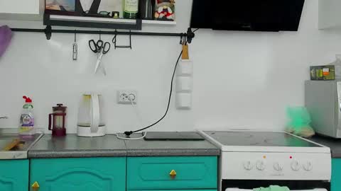 Snapshot of bearded_legend chatting on March 21, 9:14 am Zeus online show from March 21, 9:14 am