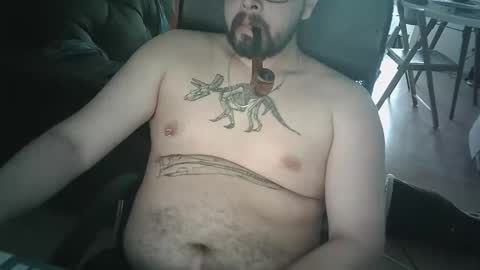 Snapshot of beartsmkr chatting on October 12, 8:19 pm beartsmkr online show from October 12, 8:19 pm