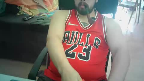 Snapshot of beartsmkr chatting on October 15, 7:25 pm beartsmkr online show from October 15, 7:25 pm