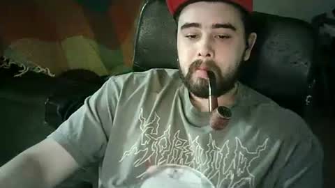 Snapshot of beartsmkr chatting on October 20, 11:27 pm beartsmkr online show from October 20, 11:27 pm