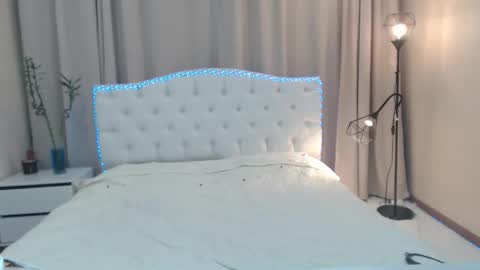 beataangel online show from February 27, 9:09 am