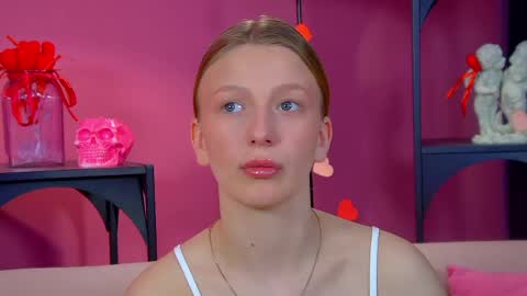 Beatrice online show from May 10, 6:24 pm