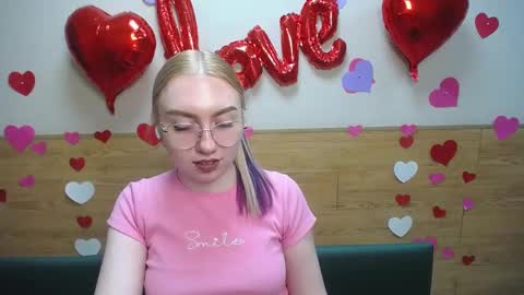 BeatriceFlyy online show from February 18, 2:38 pm