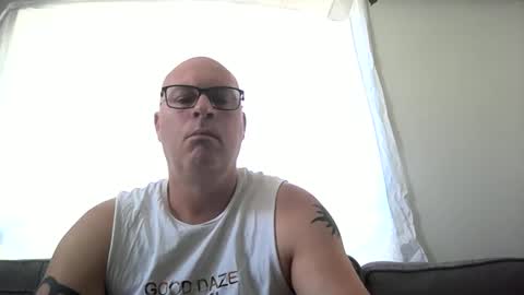 Snapshot of beatsboy87 chatting on January 4, 1:10 am beatsboy87 online show from January 4, 1:10 am