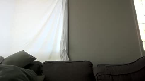 Snapshot of beatsboy87 chatting on February 2, 11:53 pm beatsboy87 online show from February 2, 11:53 pm