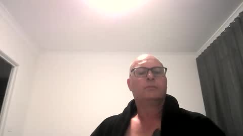 Snapshot of beatsboy87 chatting on February 27, 11:41 am beatsboy87 online show from February 27, 11:41 am