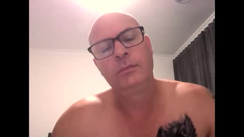 Snapshot of beatsboy87 chatting on February 28, 12:31 pm beatsboy87 online show from February 28, 12:31 pm