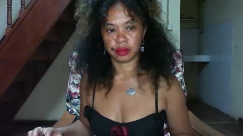 Eva online show from May 4, 8:38 pm