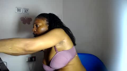 Snapshot of beautiful_moanna chatting on June 28, 8:04 pm moanna online show from June 28, 8:04 pm