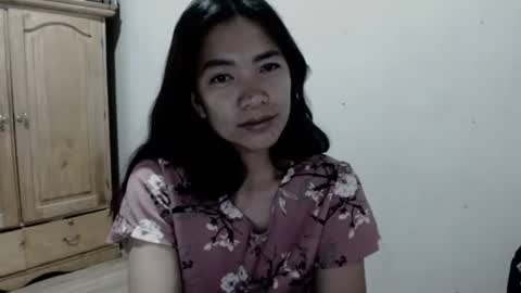 Snapshot of beautiful_sm1le chatting on January 18, 2:54 pm Smiley online show from January 18, 2:54 pm