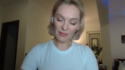 Beautifulkollette online show from January 4, 11:38 pm