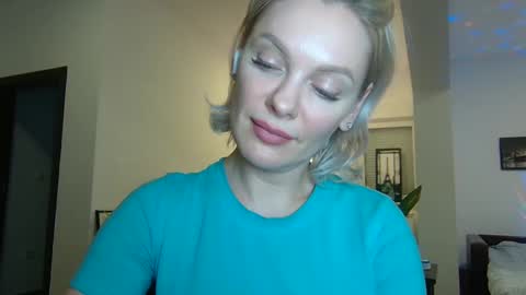 Beautifulkollette online show from January 6, 9:32 pm