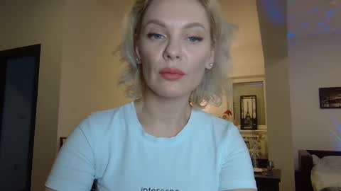 Beautifulkollette online show from January 10, 11:33 am