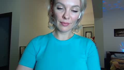 Beautifulkollette online show from January 17, 10:23 pm