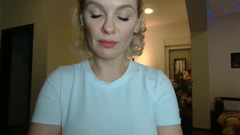 Beautifulkollette online show from January 20, 9:32 pm