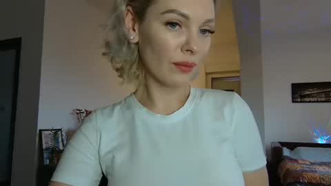 Beautifulkollette online show from January 23, 11:37 am