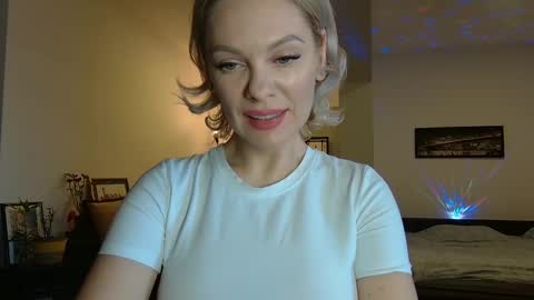 Beautifulkollette online show from February 1, 12:26 pm
