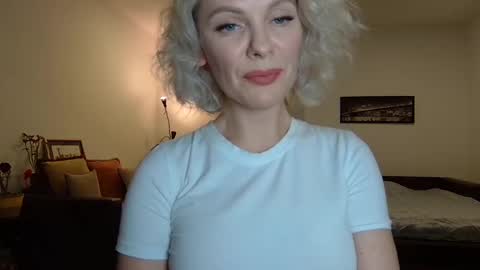 Beautifulkollette online show from February 3, 10:11 pm