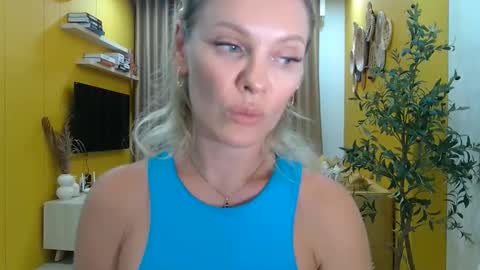 Beautifulkollette online show from September 16, 5:03 pm