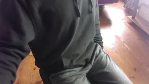 Snapshot of beautifulworld33 chatting on October 6, 10:02 am beautifulworld33 online show from October 6, 10:02 am