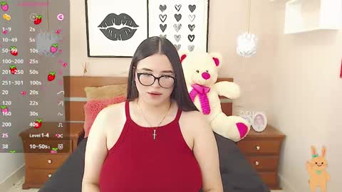 Snapshot of beautty_pink chatting on January 7, 7:59 pm beautty_pink online show from January 7, 7:59 pm