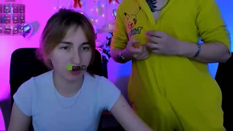 Snapshot of beauty_ginger chatting on February 17, 8:37 pm beauty_ginger online show from February 17, 8:37 pm