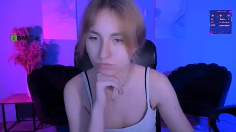 Snapshot of beauty_ginger chatting on March 1, 8:22 pm beauty_ginger online show from March 1, 8:22 pm