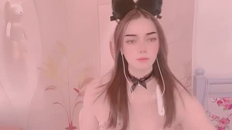Snapshot of beauty_lulu chatting on February 27, 7:12 am LULU online show from February 27, 7:12 am