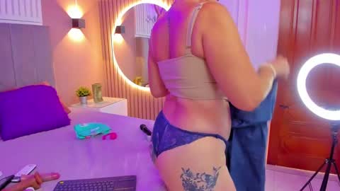 Chantall online show from December 14, 7:25 pm
