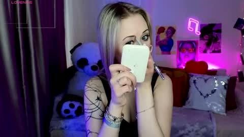 beauty Sasha online show from April 25, 2:14 pm