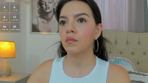 Ariana Reyes online show from May 18, 12:55 pm