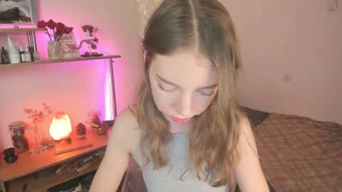 Snapshot of beautyeliise chatting on February 6, 2:20 pm Eliise online show from February 6, 2:20 pm