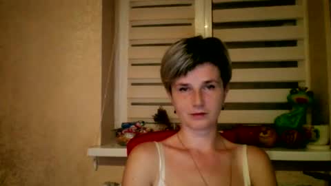 Snapshot of beautyksenia chatting on October 26, 7:20 pm BeautyKsenia online show from October 26, 7:20 pm