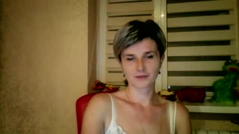 Snapshot of beautyksenia chatting on October 28, 8:00 pm BeautyKsenia online show from October 28, 8:00 pm