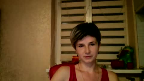 Snapshot of beautyksenia chatting on December 17, 8:26 pm BeautyKsenia online show from December 17, 8:26 pm