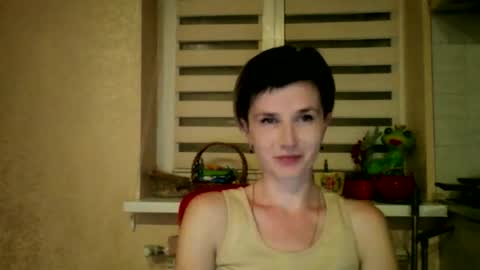 Snapshot of beautyksenia chatting on February 8, 9:07 pm BeautyKsenia online show from February 8, 9:07 pm