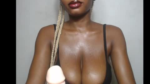 beautyslut1 online show from May 1, 4:44 pm