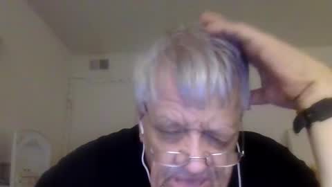 Snapshot of beautytomyeyes chatting on February 28, 5:37 am beautytomyeyes online show from February 28, 5:37 am