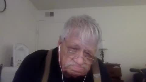 Snapshot of beautytomyeyes chatting on January 7, 3:31 am beautytomyeyes online show from January 7, 3:31 am