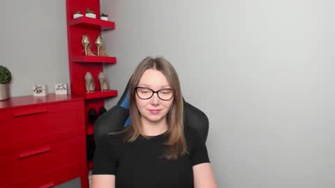 Snapshot of beautyzoexx chatting on October 14, 5:30 am Zoe online show from October 14, 5:30 am