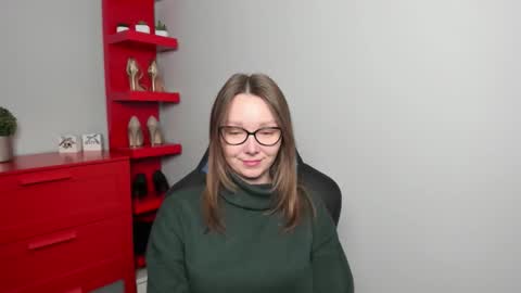 Snapshot of beautyzoexx chatting on October 28, 6:50 am Zoe online show from October 28, 6:50 am