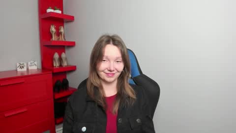 Snapshot of beautyzoexx chatting on November 13, 6:45 am Zoe online show from November 13, 6:45 am