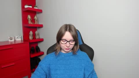 Snapshot of beautyzoexx chatting on December 23, 6:33 am Zoe online show from December 23, 6:33 am