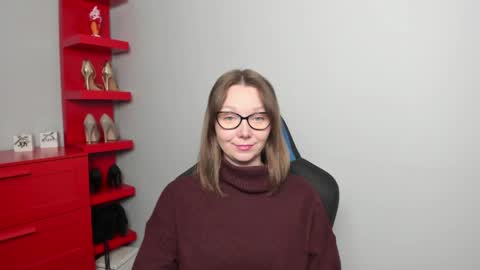 Zoe online show from May 6, 6:08 am