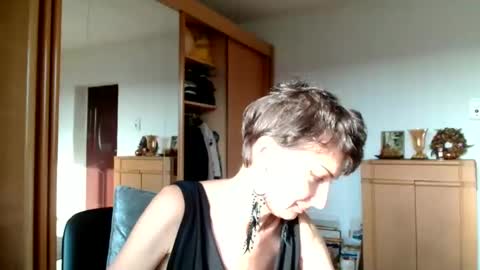 Snapshot of bebacksooon chatting on November 21, 12:37 pm Raluca online show from November 21, 12:37 pm