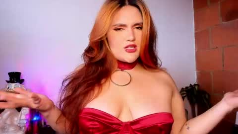 Rebecca  online show from May 9, 9:53 pm