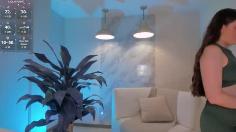 Am Becca online show from September 19, 6:52 pm